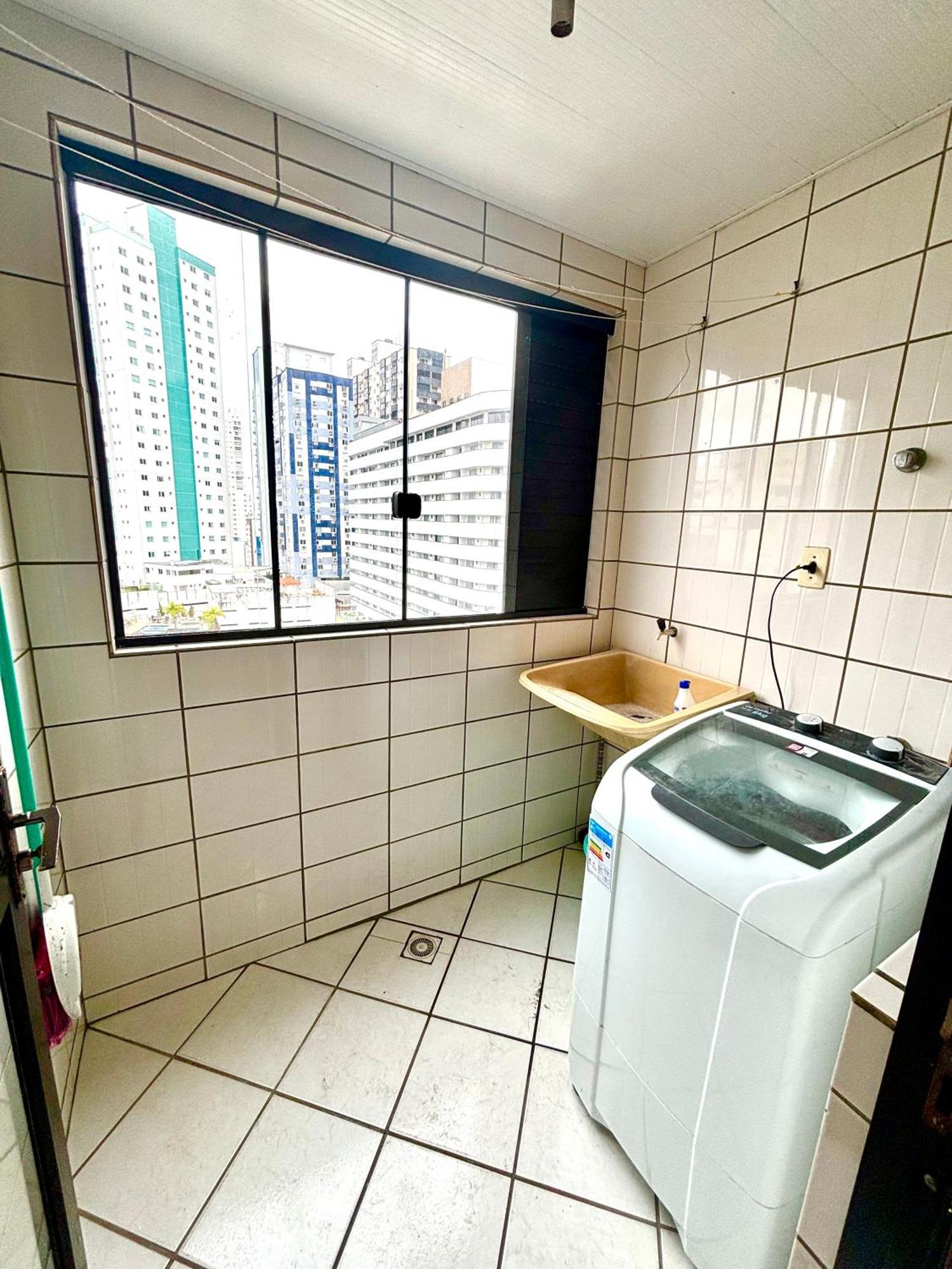 Apartamento Dante Tomio Balneario Camboriu Bagian luar foto