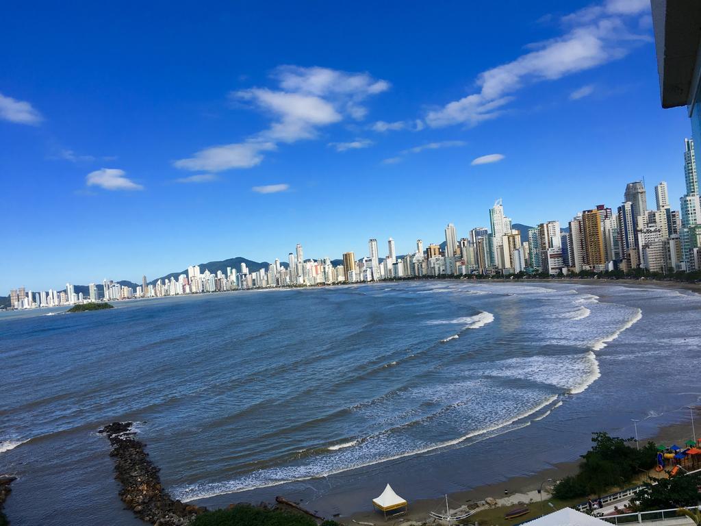 Apartamento Dante Tomio Balneario Camboriu Bagian luar foto